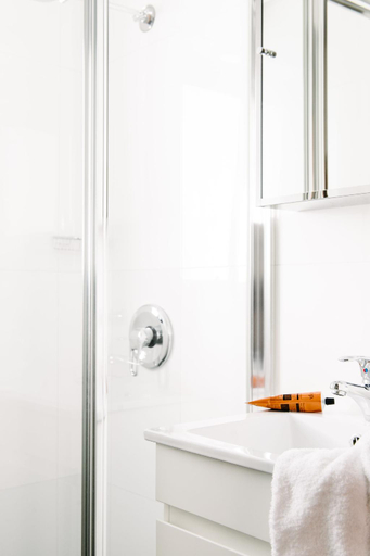 Bathroom 6