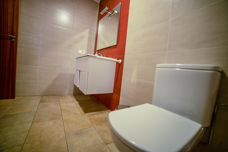 Bathroom 3, Casa Abascal cerca de Albarracin y Dinopolis, Teruel