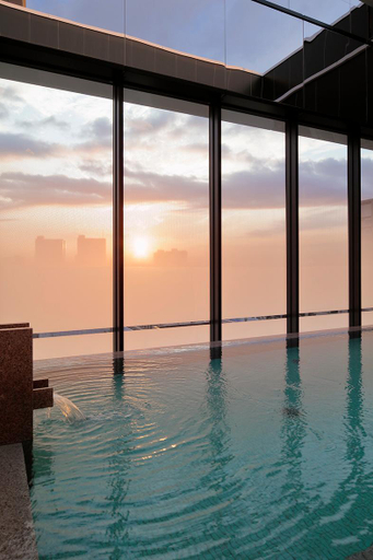 Swimming Pool 7