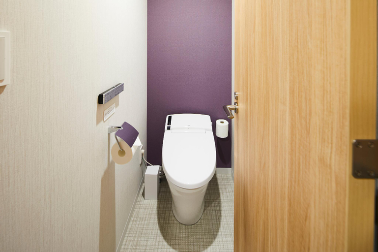 Bathroom 5