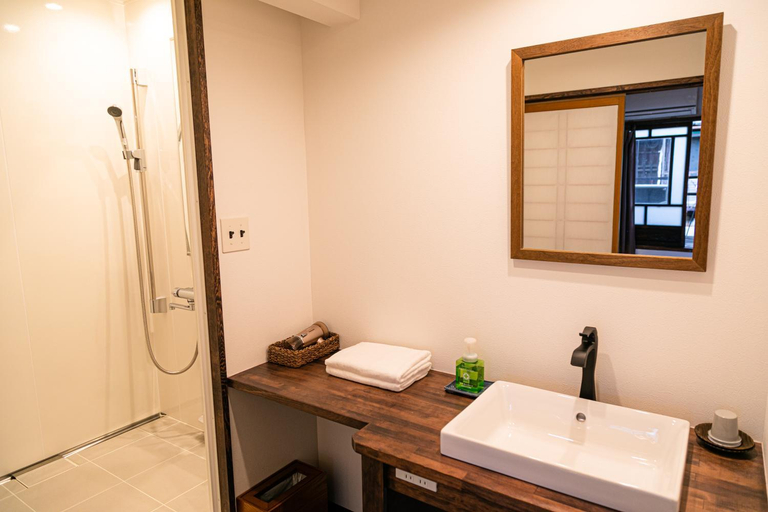 Others 3, OKI's Inn, Kyoto