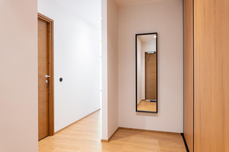5, Self-check-in spacious 1 bedroom apartment with terrace and free parking, Tallinn