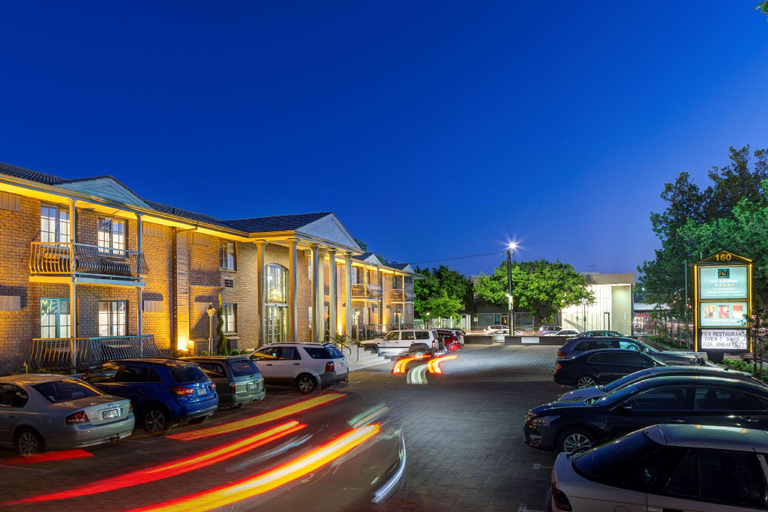Exterior 16
