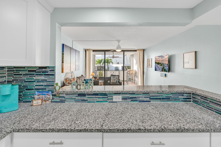 Others 5, 2BR in Key largo w pool and sunset views, Monroe