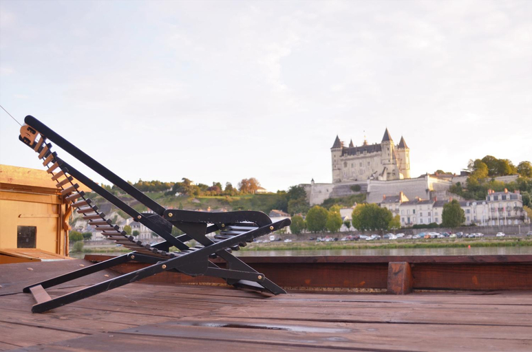 4, Different Holidays, Maine-et-Loire