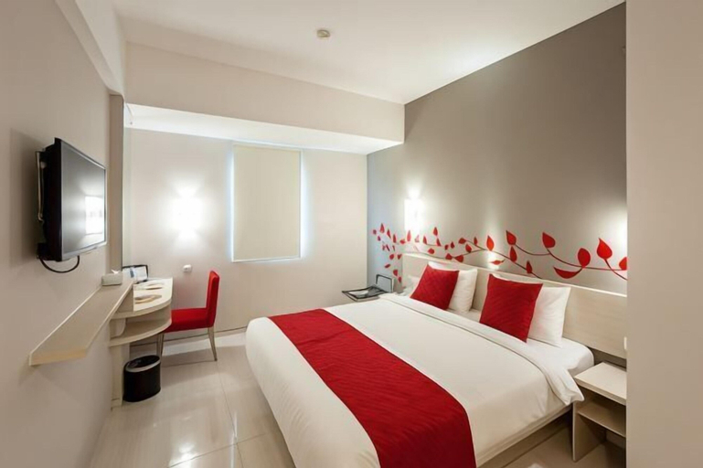 Bedroom 13