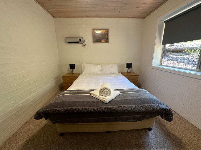Bedroom 12