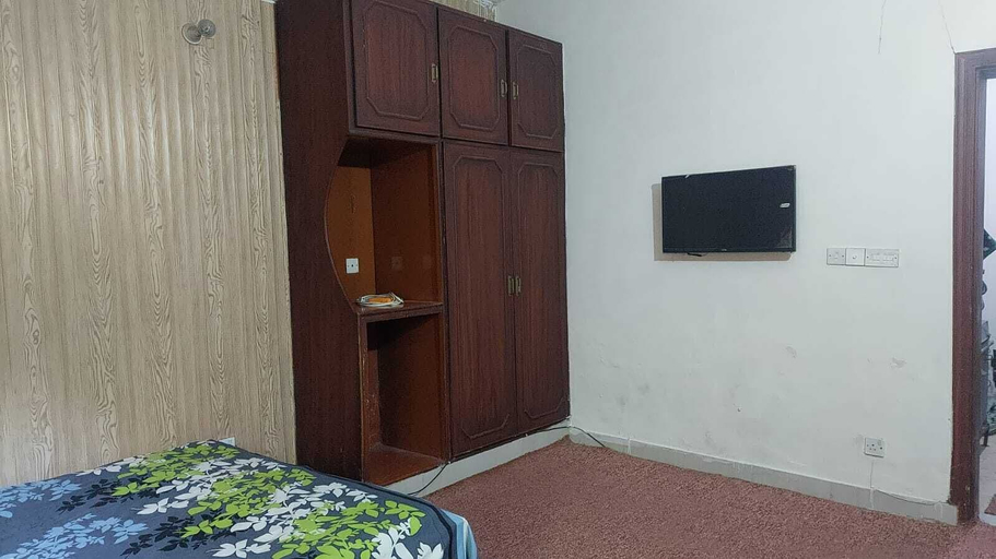 Others 5, Sameer Guest House, Islamabad