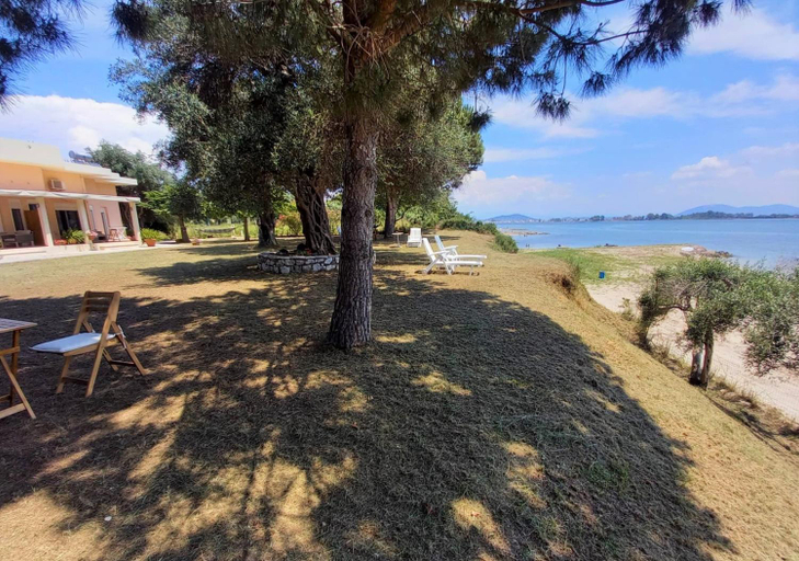 Others 4, Kiani Akti Villas, Epirus