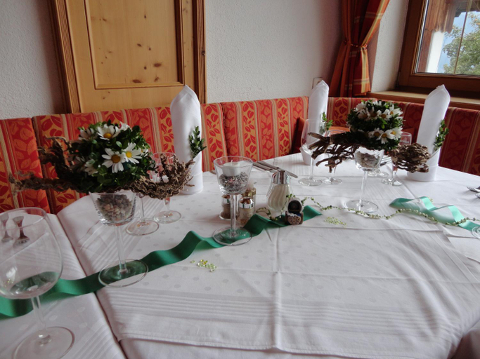 Food & Drinks, Hofer Stubn, Innsbruck Land
