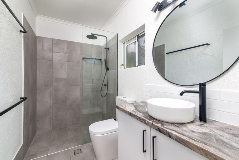 Bathroom 4, Reef Resort Villas Port Douglas, Douglas