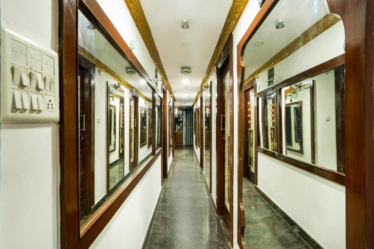 Others 3, Ya Inn & Suites, Bangalore