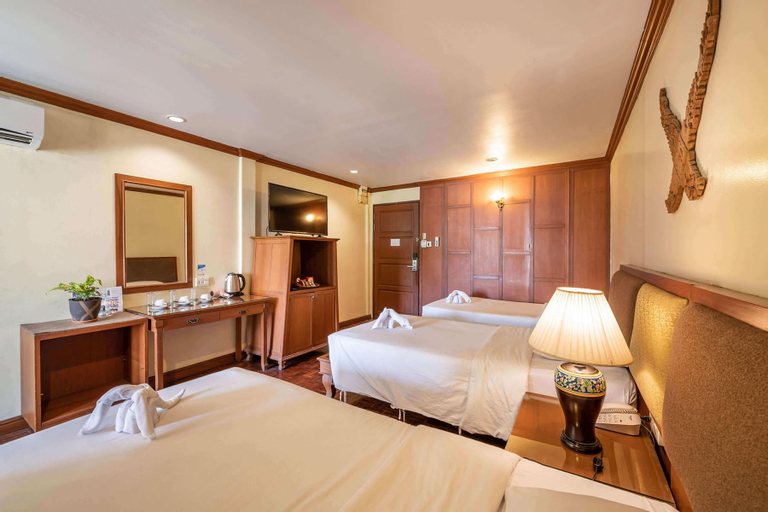 Bedroom 6