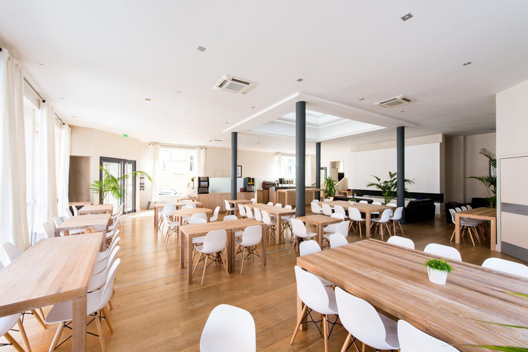 Food & Drinks 5, Hotel Atrium Mondial Lourdes, Hautes-Pyrénées