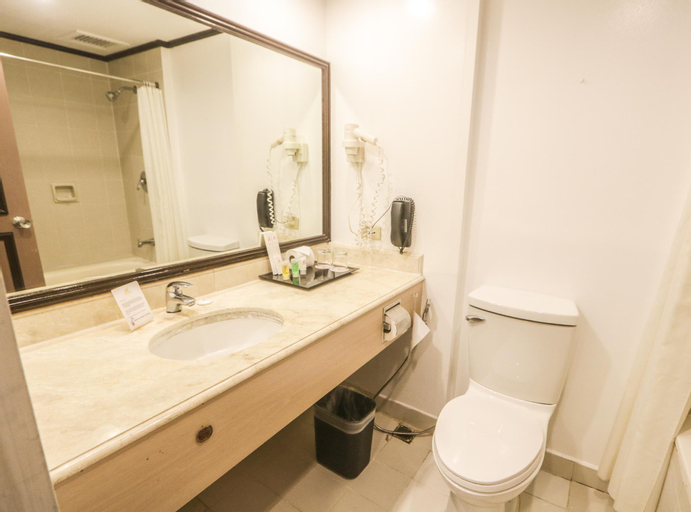 Bathroom 3
