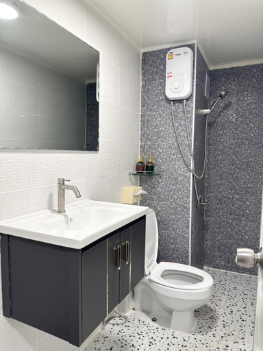 Others 4, NK hostel 31, Pak Kret