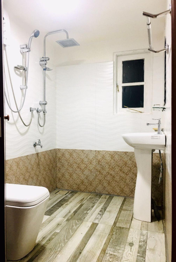 Bathroom 3, Forest View Villa (Bangalahatha), Nuwara Eliya