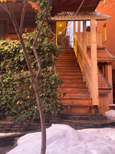 Others 2, Apartament TISA - CATUN, Sinaia