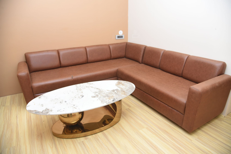 Others 5, hotel mm prestige, Bastar