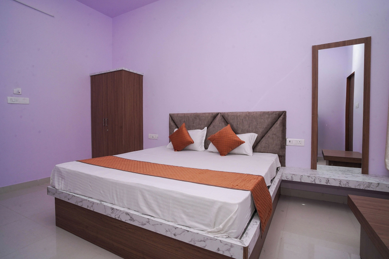 Bedroom 2, Hotel Pushpa Inn, Ajmer