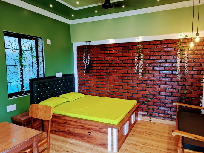 Bedroom 2, Luxury stay at Pravuprasad Homestay near Bhubaneswar Airport and Railway Station, Khordha
