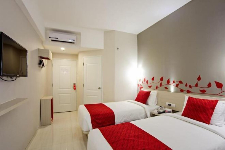Bedroom 8