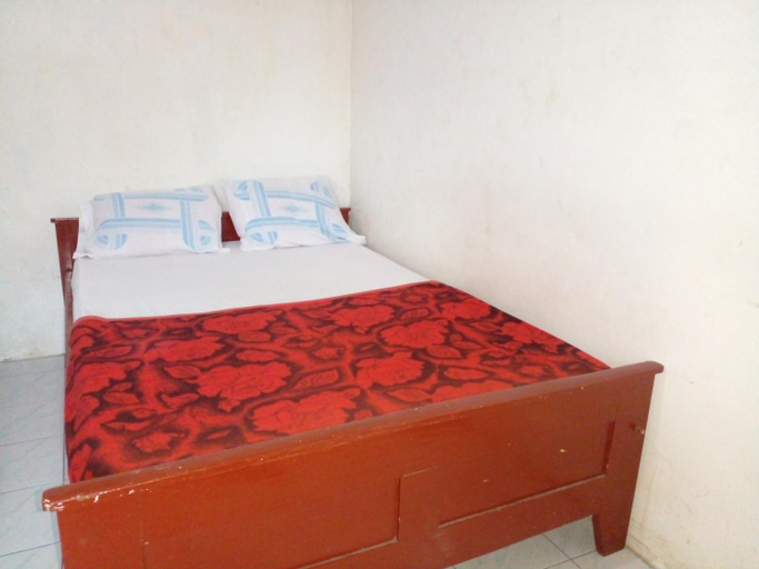 Bedroom 2, Hotel Raya, Magetan