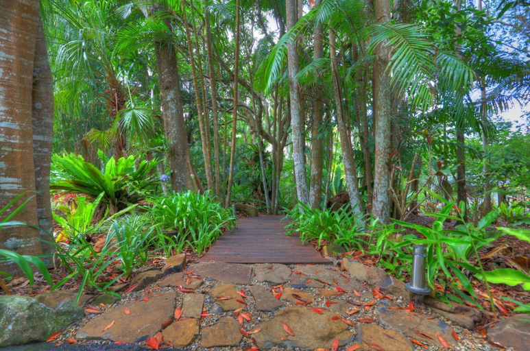Others 2, Lovestone Cottages Montville, Maroochy
