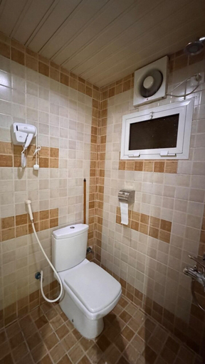 Bathroom 5, Durrat Al-ejaba Hotel, Makkah