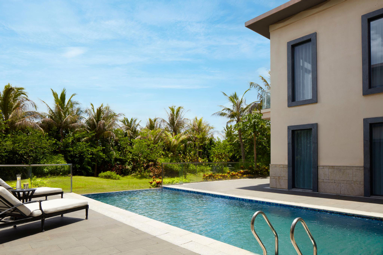 Swimming Pool 8