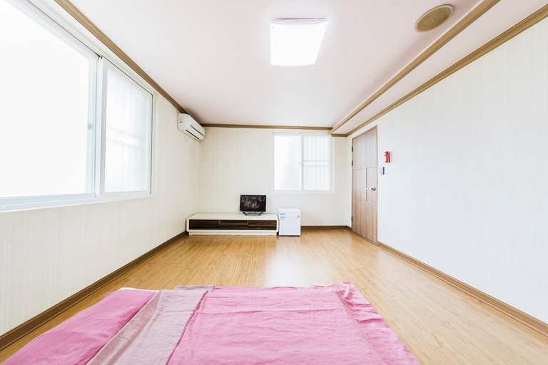 Bedroom 2, Remember Youth Hostel, Gyeongju
