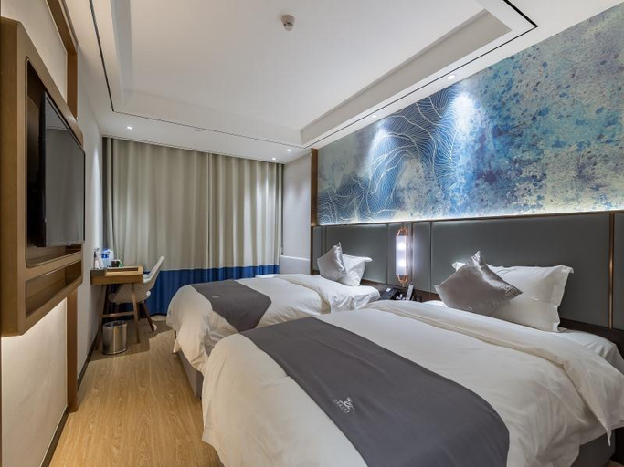 Bedroom 28
