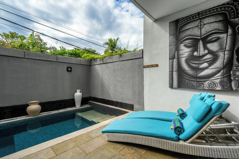 Swimming Pool 14