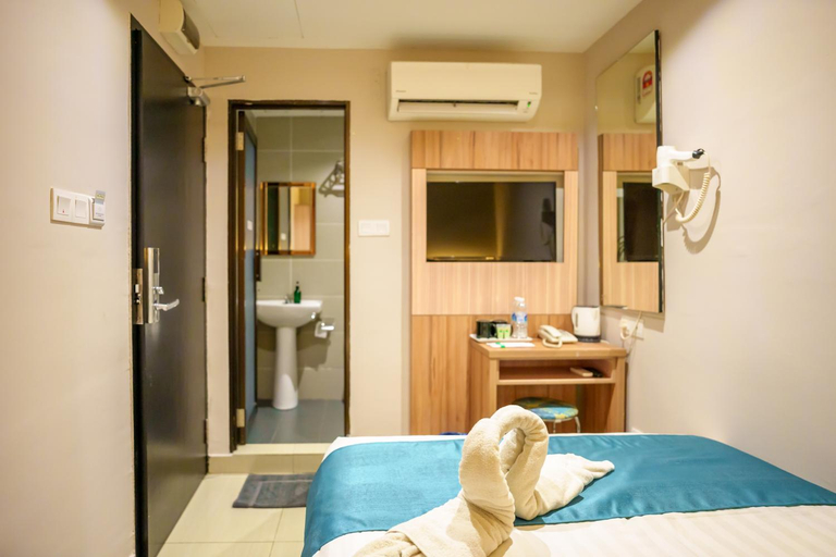 Bathroom 3, Alaxis Hotel, Kuala Lumpur
