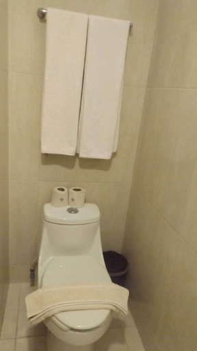 Bathroom 8