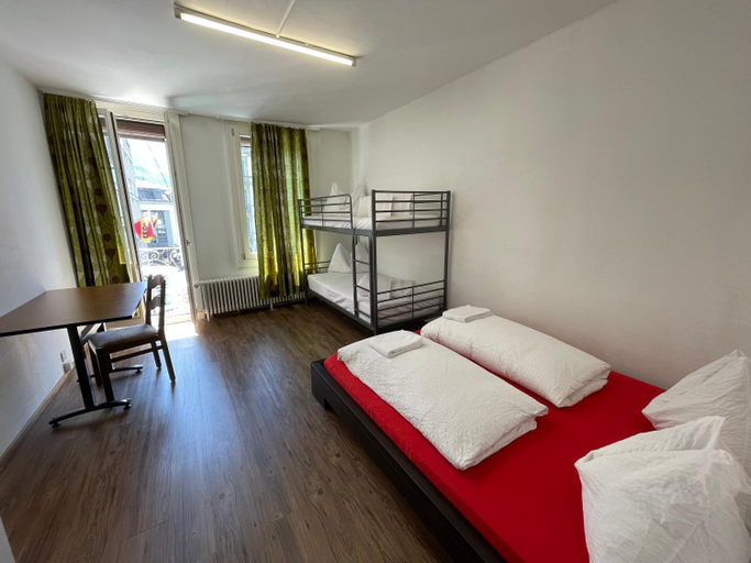 Others 5, Happy central apartment, Interlaken