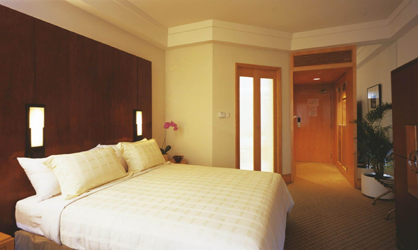 Bedroom 30