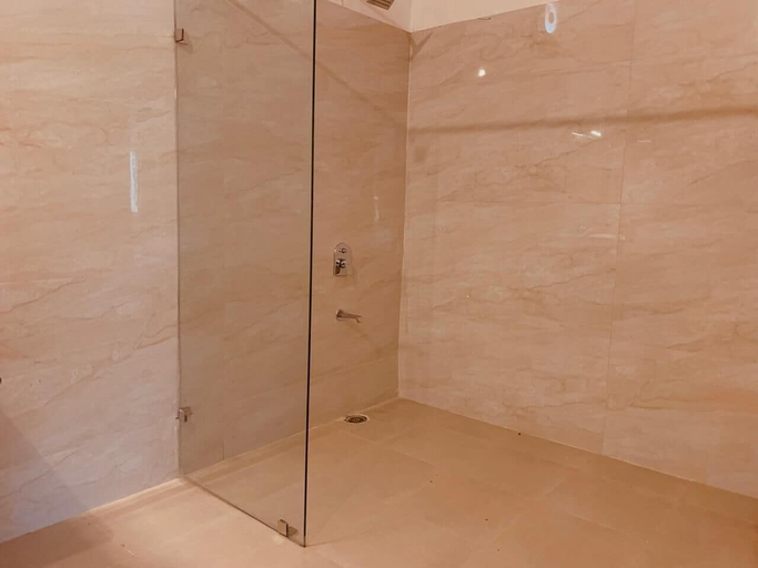 Bathroom 3, The Bagh Garh, Sawai Madhopur