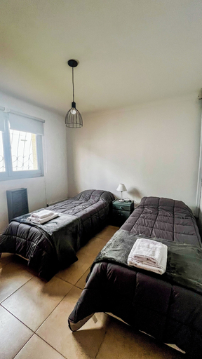 Bedroom 2, RentUp- Casa a pasos del Centro Cívico, Bariloche
