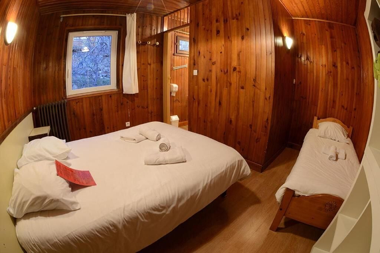 Bedroom 5, Auberge Restaurant du Virage, Isère