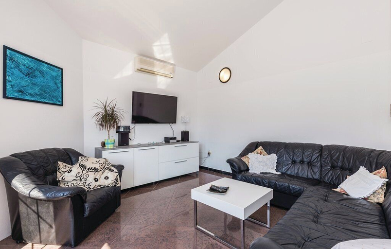 Others 4, Charming Villa Antonija, Novalja