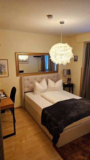 Bedroom 5, The Soho Boutique Hotel, Düsseldorf