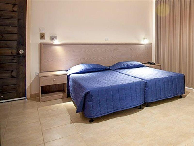 Bedroom 2, Makronisos Village