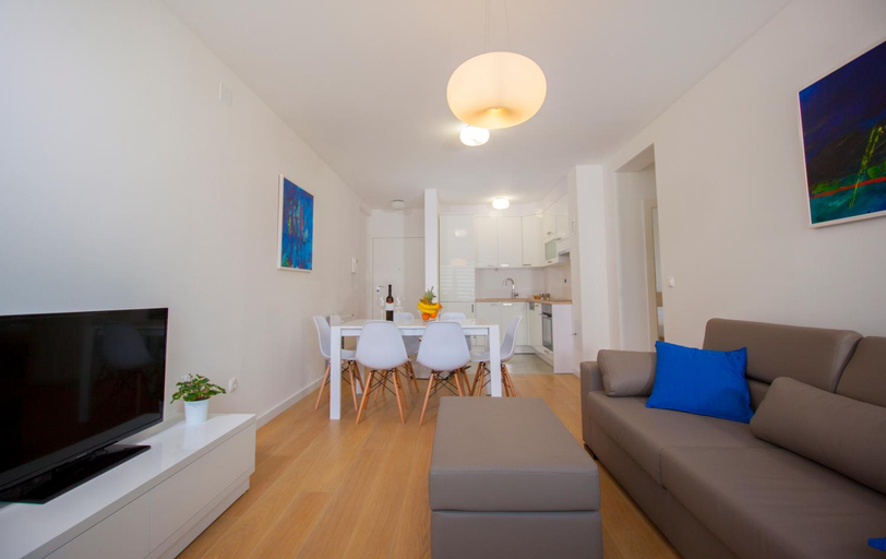 Others 5, MT City apartments, Makarska