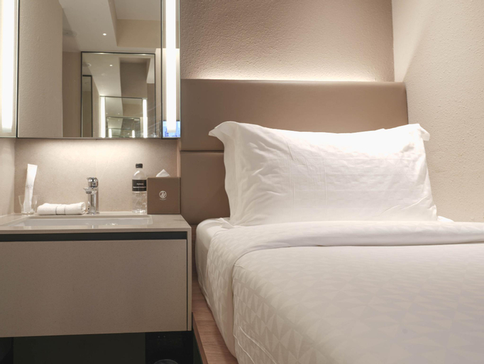 Bedroom 26