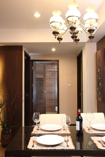 Dining Room 6