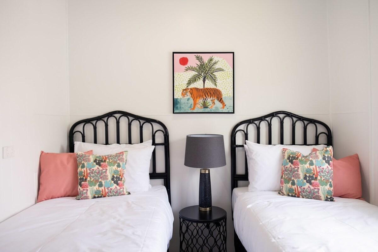 Others 5, Tropicana Bungalow - Retro Getaway, Cairns