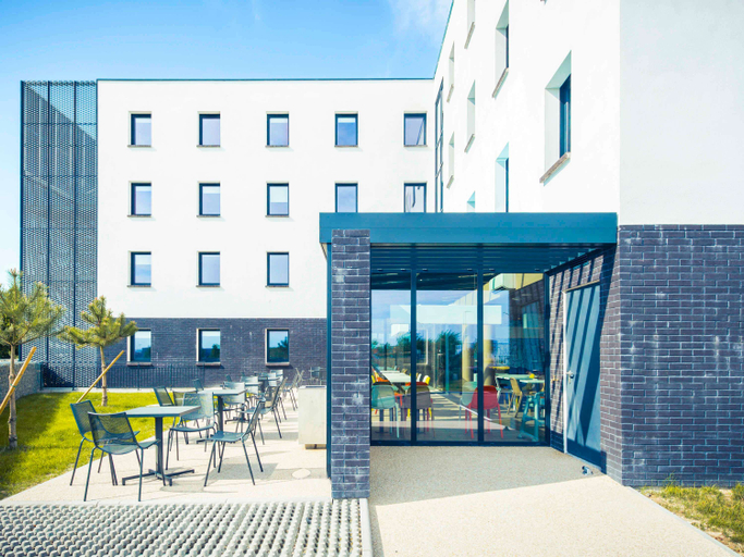 Exterior & Views 2, ibis budget Troyes Est, Aube