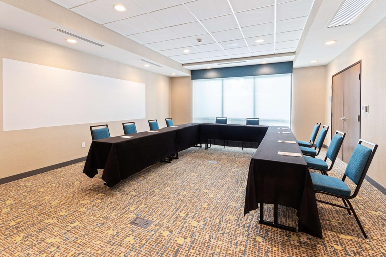 Business Facilities, Hampton Inn & Suites by Hilton Alachua I-75, Alachua