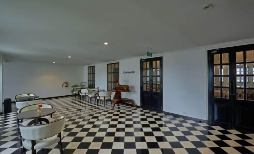 Hallway 3, The Old Court House by Abad, Ernakulam